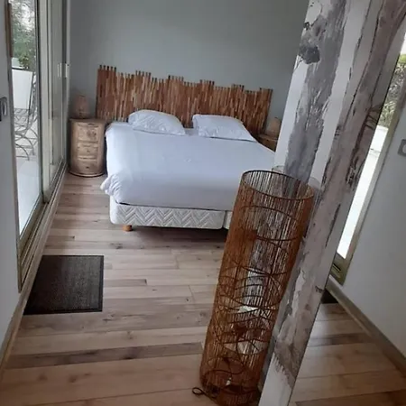 Appartement Chataigniers One Bedroom *